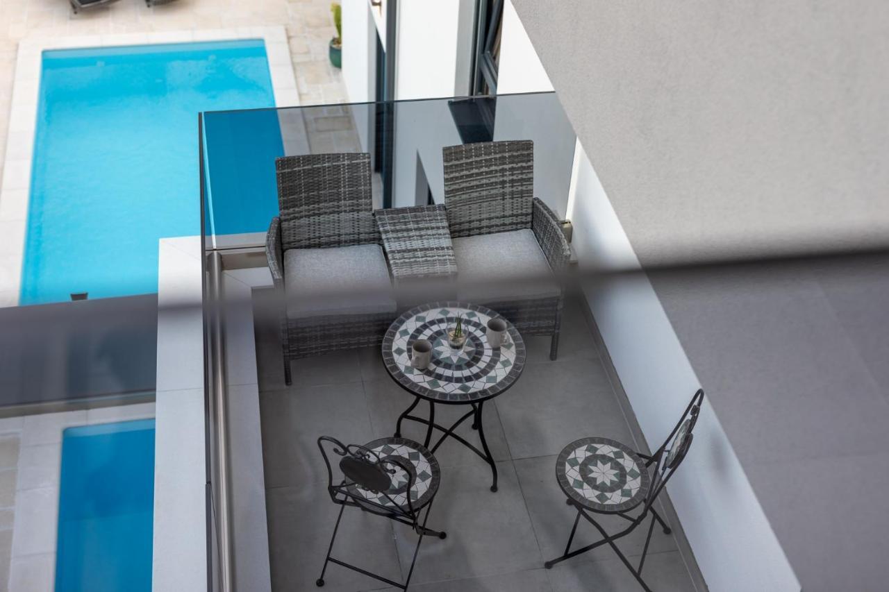 Luxury Villa Adria Apartments Krk Town Bagian luar foto