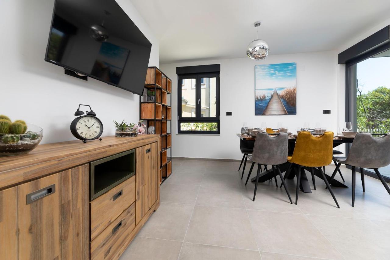 Luxury Villa Adria Apartments Krk Town Bagian luar foto