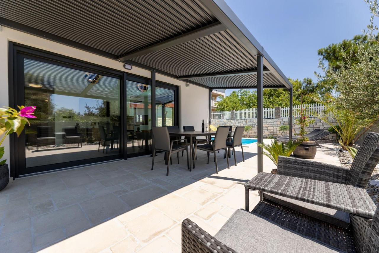 Luxury Villa Adria Apartments Krk Town Bagian luar foto