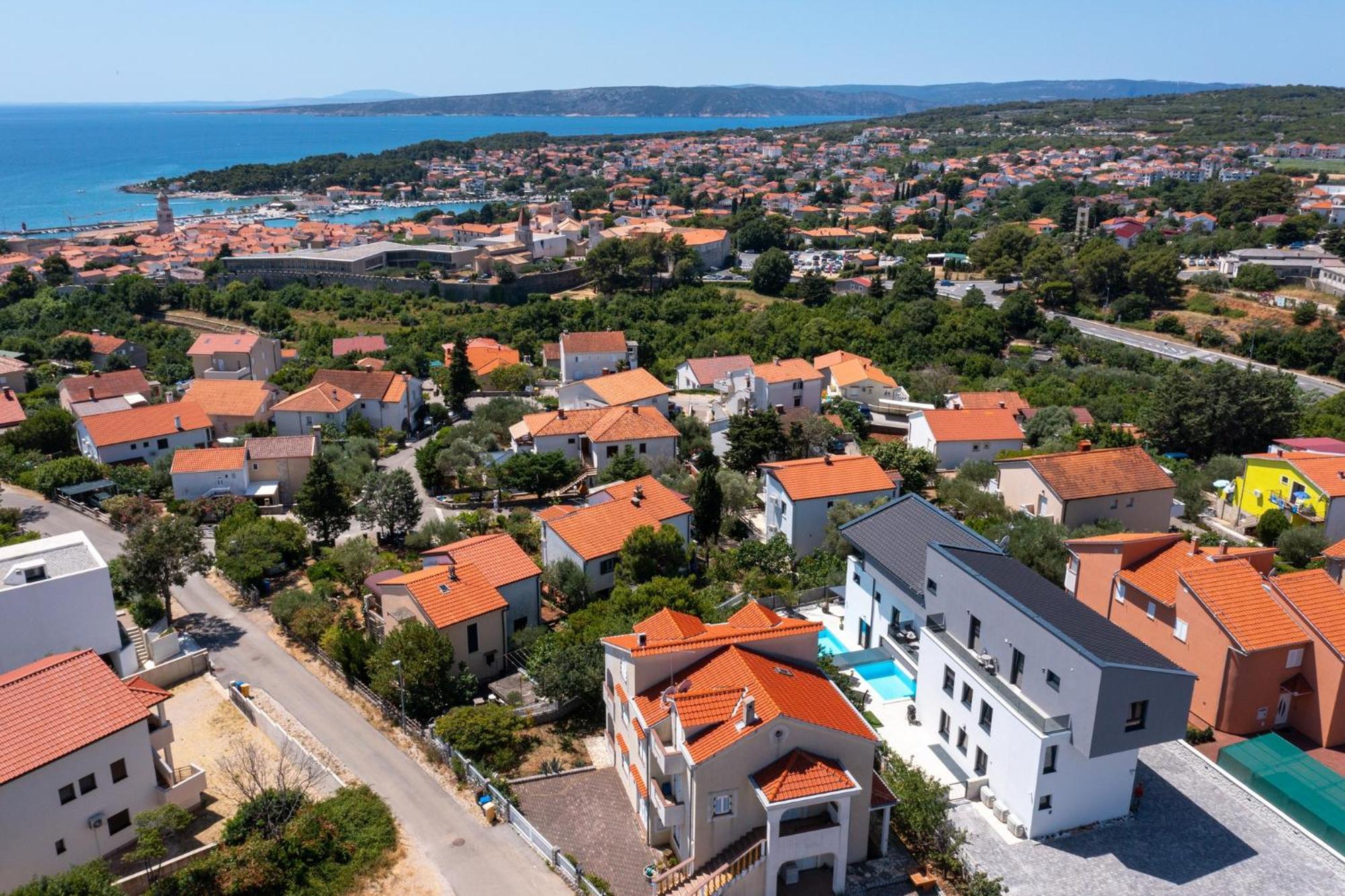 Luxury Villa Adria Apartments Krk Town Bagian luar foto