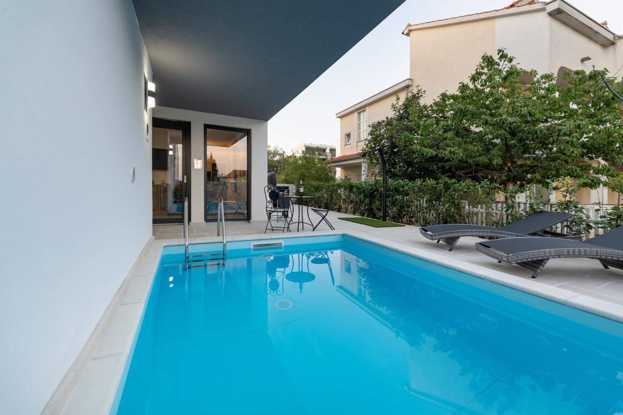 Luxury Villa Adria Apartments Krk Town Bagian luar foto