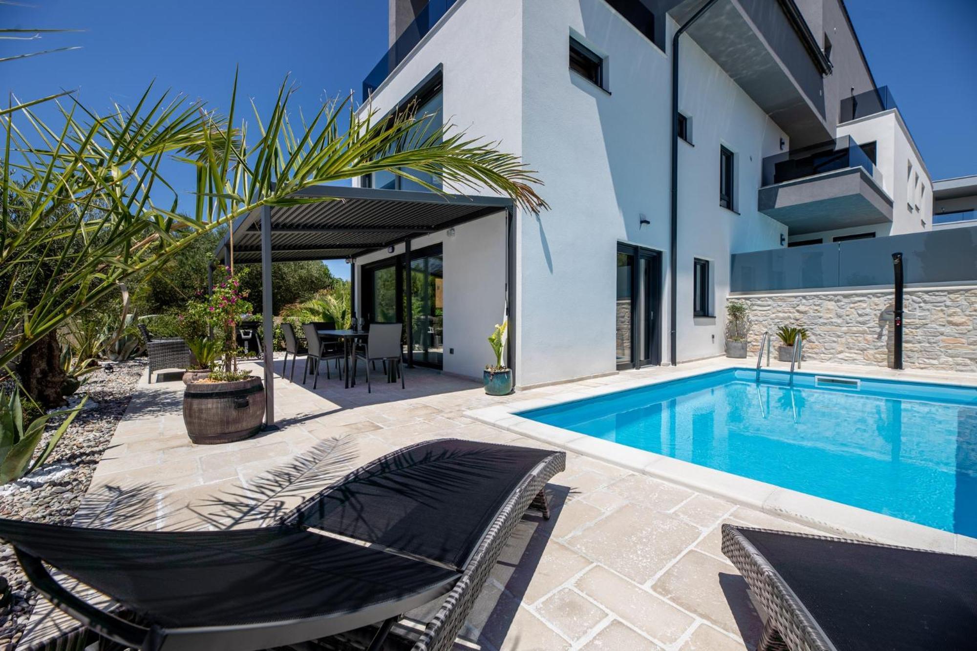 Luxury Villa Adria Apartments Krk Town Bagian luar foto