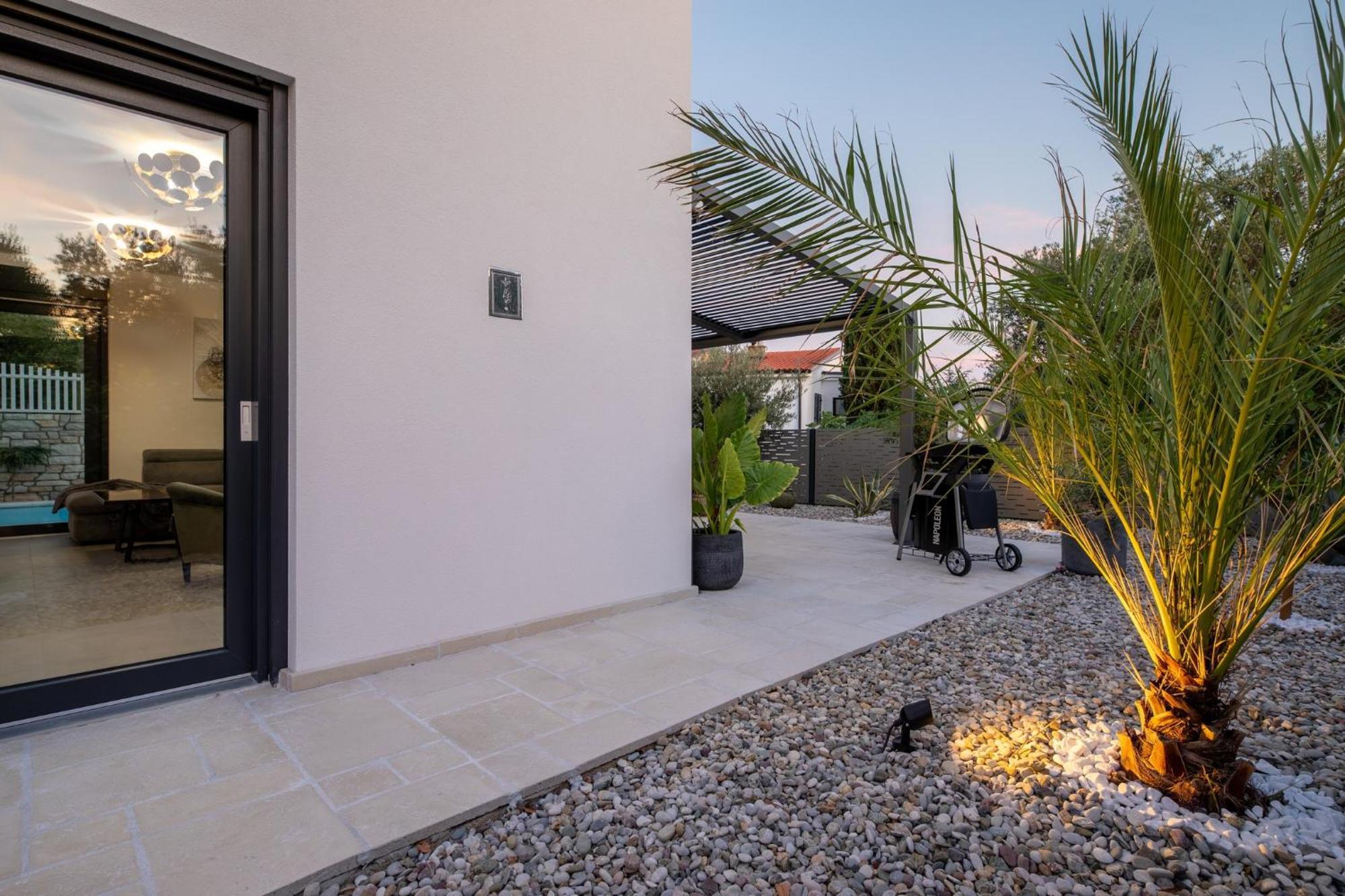 Luxury Villa Adria Apartments Krk Town Bagian luar foto